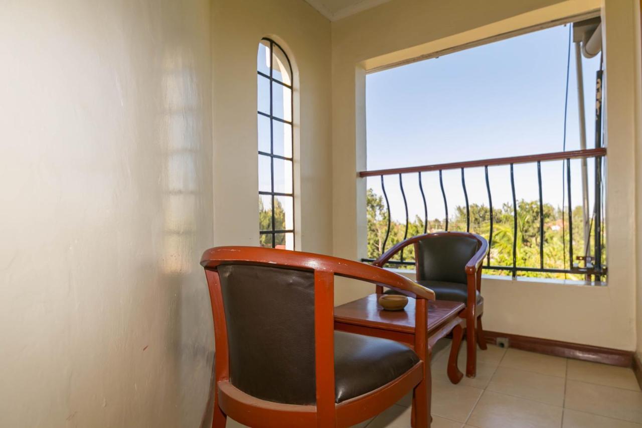 Fahari Gardens Hotel ナイロビ エクステリア 写真
