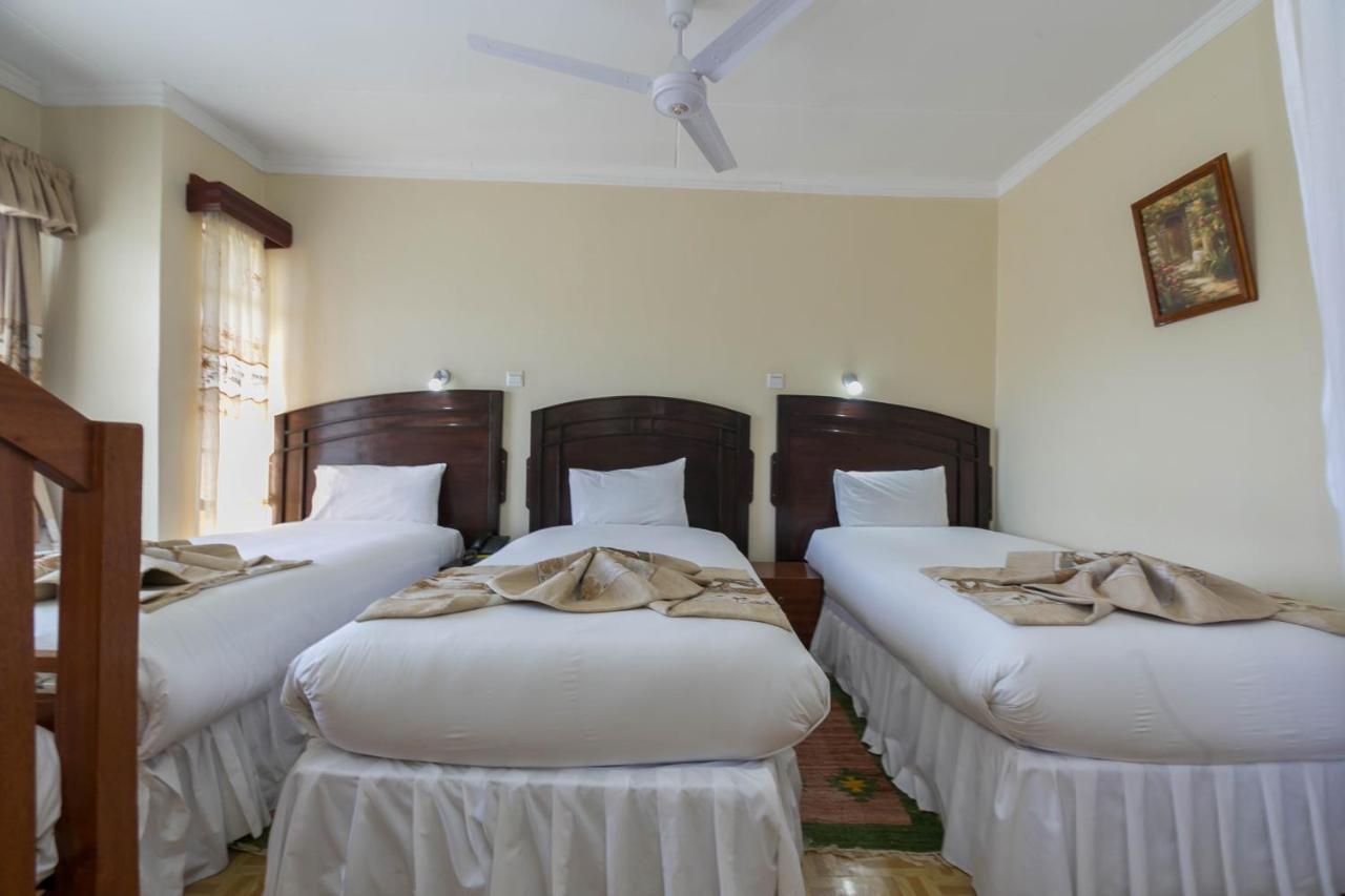 Fahari Gardens Hotel ナイロビ エクステリア 写真