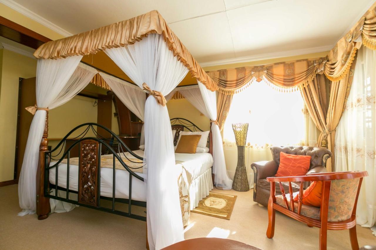 Fahari Gardens Hotel ナイロビ エクステリア 写真