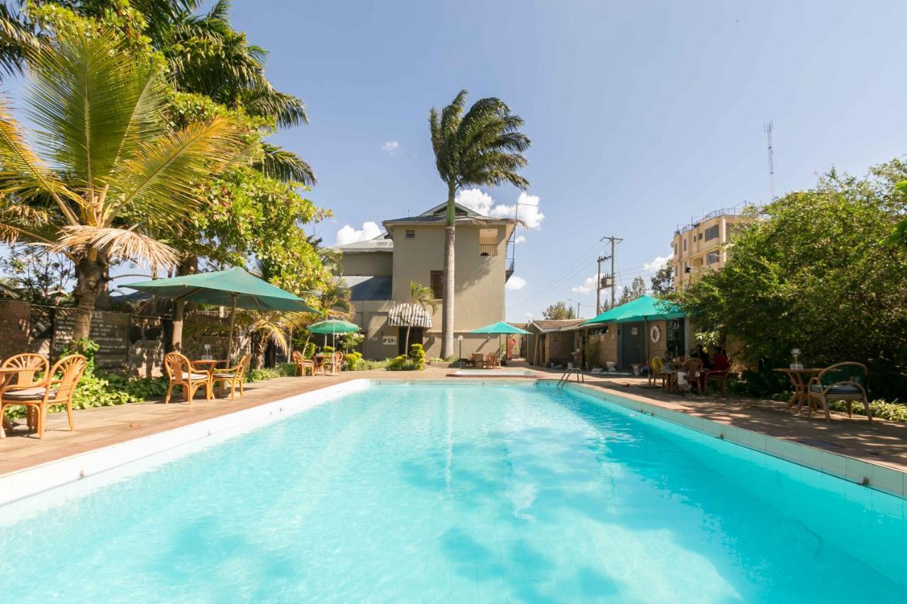 Fahari Gardens Hotel ナイロビ エクステリア 写真